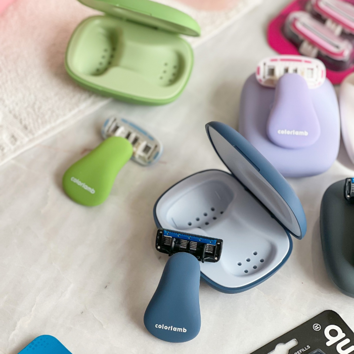 تصویر تیغ اصلاح colorlamb مدل portable 1.0 در بسته‌بندی